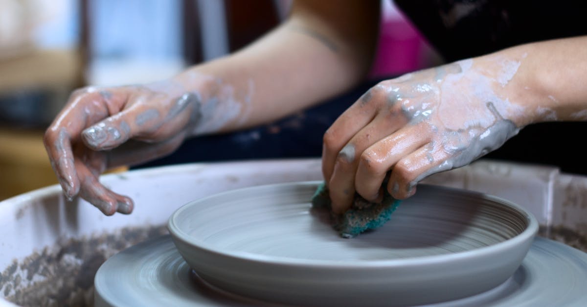 découvrez l'univers de l'artisanat et ses créateurs passionnés, valorisant la qualité, le savoir-faire traditionnel et l'authenticité. plongez dans les métiers artisanaux pour des produits uniques et personnalisés.