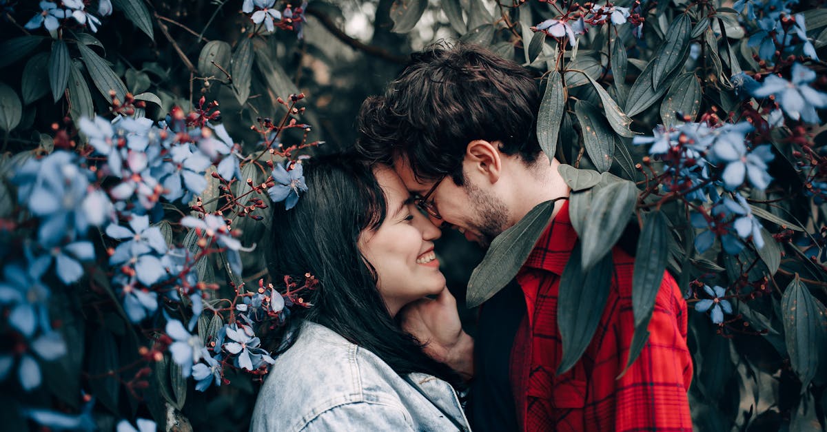 découvrez notre sélection de vibromasseurs pour couples, conçus pour intensifier les moments de complicité et de plaisir. améliorez votre vie intime avec des produits innovants qui stimulent à la fois le plaisir féminin et masculin. explorez des sensations nouvelles et approfondissez votre connexion avec votre partenaire.
