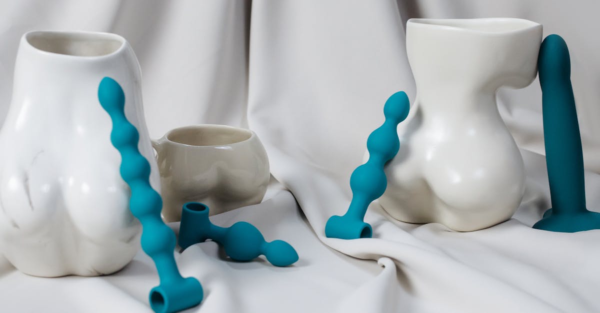 découvrez notre sélection de dildos variés, conçus pour stimuler vos sens et enrichir votre vie intime. explorez des options de différentes formes, tailles et matériaux, adaptées à tous les désirs et préférences.