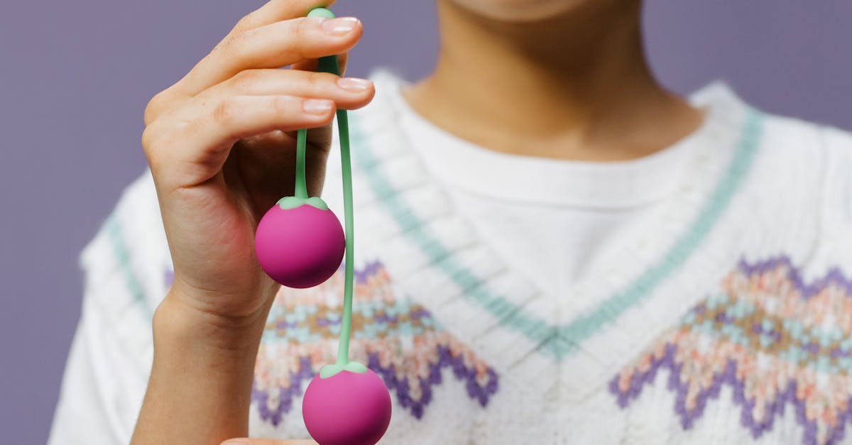 découvrez les exercices de kegel, une méthode efficace pour renforcer les muscles du plancher pelvien. améliorez votre santé intime, votre confort et votre bien-être grâce à des techniques simples et accessibles. idéal pour les femmes et les hommes, apprenez à maîtriser votre corps pour une vie sexuelle épanouie.
