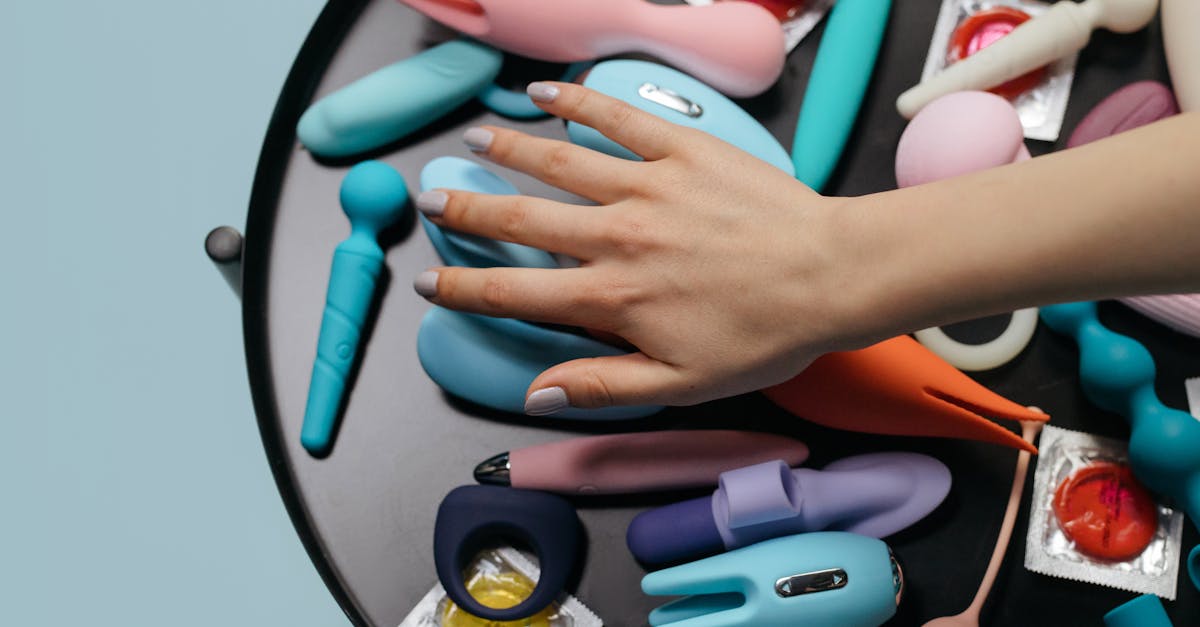 découvrez notre sélection diversifiée de sex toys conçus pour stimuler votre intimité et pimenter vos moments de plaisir. que vous soyez débutant ou expérimenté, trouvez l'accessoire idéal pour explorer vos désirs avec intimité et passion.