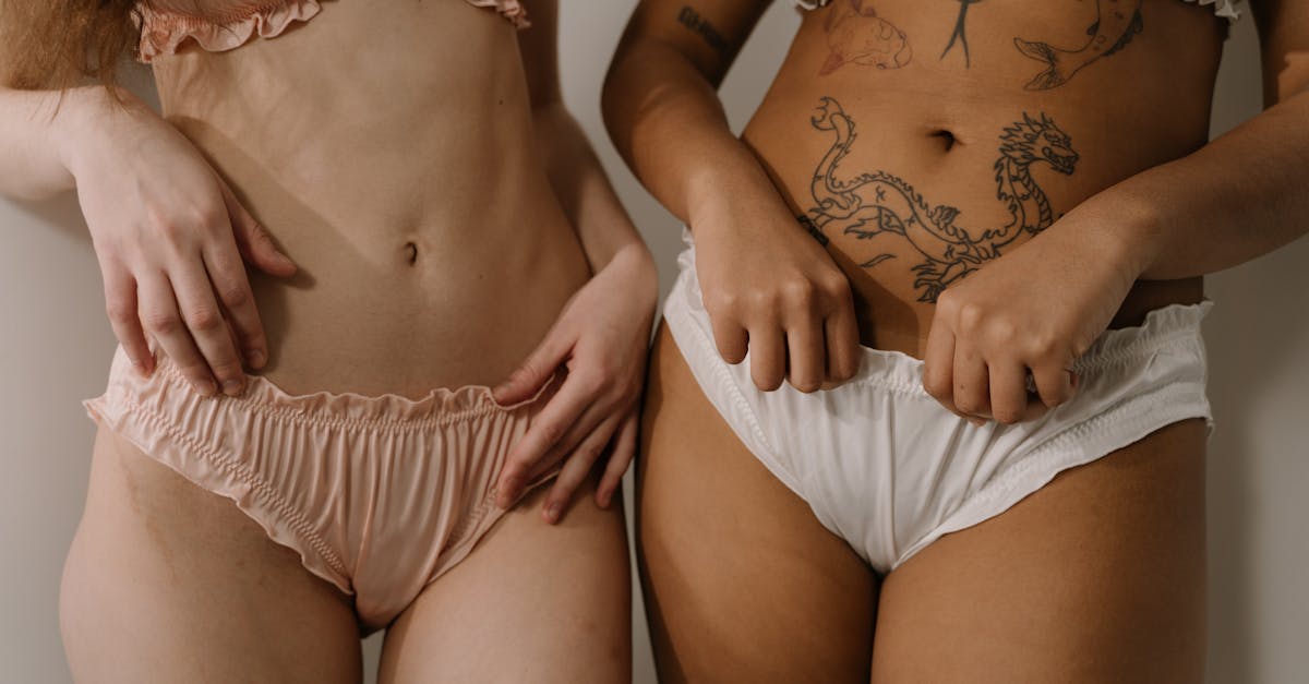découvrez notre collection de lingerie sexy qui allie élégance et sensualité. choisissez parmi une variété de modèles pour sublimer votre silhouette et créer des moments inoubliables. pour chaque femme qui souhaite se sentir à la fois belle et confiante.