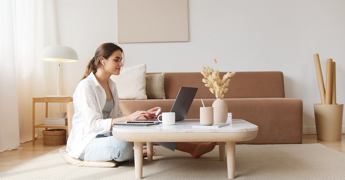 découvrez l’univers des sextoys connectés : des objets innovants pour pimenter vos plaisirs intimes, contrôler à distance et explorer de nouvelles expériences sensorielles, en solo ou à deux.