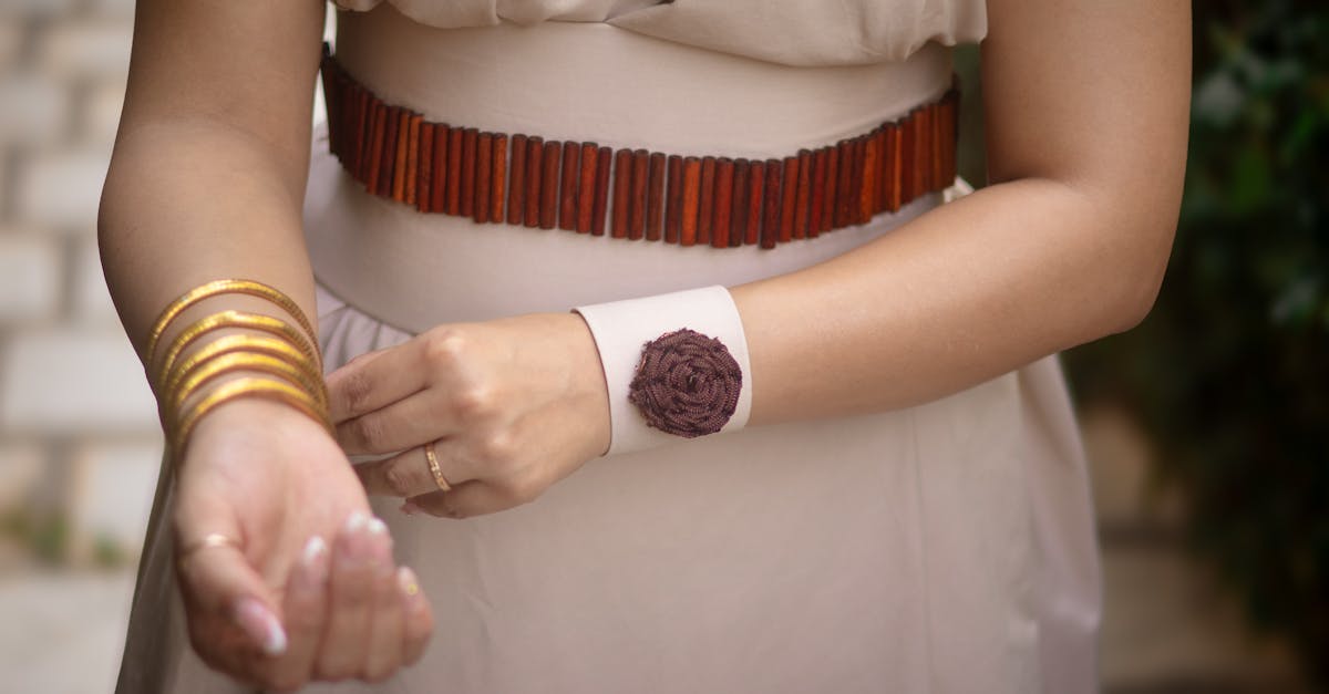 découvrez notre sélection d’accessoires discrets, élégants et pratiques, parfaits pour sublimer votre style tout en restant subtil. trouvez des pièces raffinées conçues pour s’adapter à toutes les occasions.