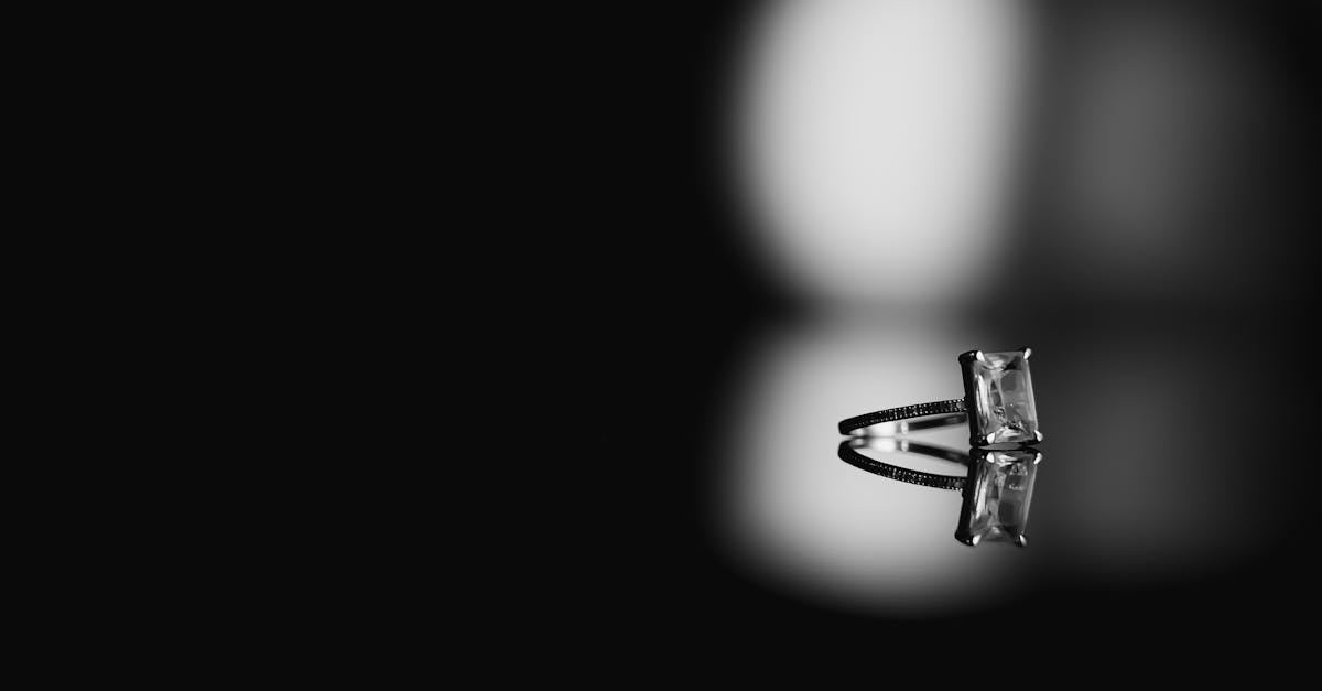 découvrez notre sélection d'accessoires raffinés pour sublimer votre style avec élégance et sophistication. trouvez l'accessoire parfait pour chaque occasion.